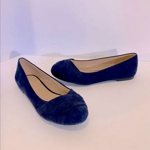 New Luoika Navy Ballet Flats Wide